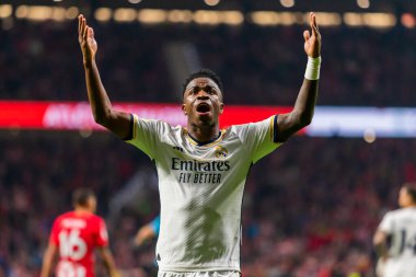 Madrid, İspanya - 18 Ocak 2024: Atletico de Madrid ile Real Madrid arasında yapılan Copa del Rey maçı. Maç sırasında Vinicius Jr. Futbolcular. Madrid Derbisi.