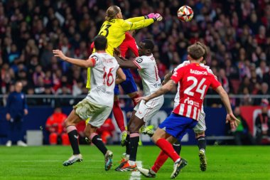 Madrid, İspanya - 25 Ocak 2024: Atletico de Madrid ile Sevilla FC arasında oynanan Copa del Rey maçı Metropolitano 'da oynandı. Futbolcular. Sevilla FC elendi..