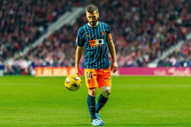 Madrid, İspanya - 28 Ocak 2024: Atletico de Madrid ve Valencia F.C. Valencia oyuncuları. Atletico de Madrid için zafer.