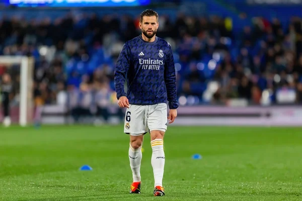 Madrid, İspanya - 1 Şubat 2024: Getafe FC ile Real Madrid arasındaki lig maçı başkentte oynandı. Gerçek Madrid oyuncuları. Futbolcular.