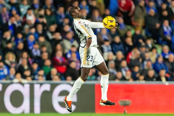 Madrid, İspanya - 1 Şubat 2024: Getafe FC ile Real Madrid arasındaki lig maçı başkentte oynandı. Gerçek Madrid oyuncuları. Futbolcular.