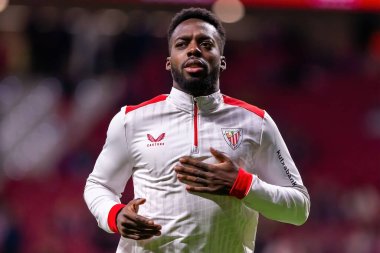 Madrid, İspanya - 7 Şubat 2024: Madrid 'de Atletico de Madrid ile Atletico de Bilbao arasında oynanan Copa del Rey yarı final maçı. Athletico de Bilbao için zafer. Top Laki Williams 'ta..