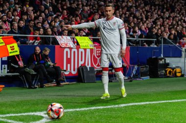 Madrid, İspanya - 7 Şubat 2024: Madrid 'de Atletico de Madrid ile Atletico de Bilbao arasında oynanan Copa del Rey yarı final maçı. Athletico de Bilbao için zafer. Futbolcular