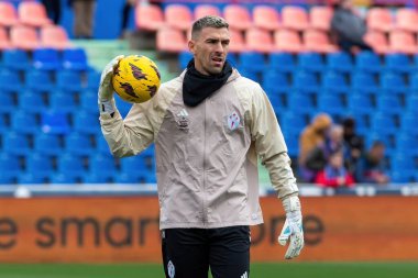 Madrid, İspanya - 11 Şubat 2024 Getafe FC ile Celta de Vigo arasındaki lig maçı. Zafer kazan. Celta de Vigo oyuncuları. Top için savaş..