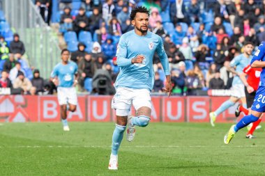 Madrid, İspanya - 11 Şubat 2024 Getafe FC ile Celta de Vigo arasındaki lig maçı. Zafer kazan. Celta de Vigo oyuncuları. Top için savaş..
