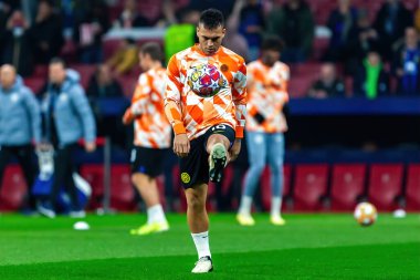 Madrid, İspanya... 13 Mart 2024 Atletico Madrid ve Inter Milan arasında oynanan 16 rauntluk maç. Top Lautaro Martinez 'de. Arjantinli oyuncu. .