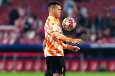 Madrid, İspanya... 13 Mart 2024 Atletico Madrid ve Inter Milan arasında oynanan 16 rauntluk maç. Top Lautaro Martinez 'de. Arjantinli oyuncu. .