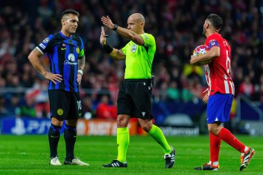 Madrid, İspanya... 13 Mart 2024 Atletico Madrid ve Inter Milan arasında oynanan 16 rauntluk maç. Top Lautaro Martinez 'de. Arjantinli oyuncu. .