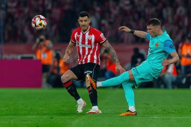 Seville, İspanya - 6 Nisan 2024: Athletic Club de Bilbao ile Real Mallorca arasındaki Copa del Rey futbol maçının finali. Maç boyunca atletik Bilbao oyuncuları.