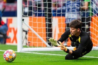 Madrid, İspanya - 10 Nisan 2024: Atletico de Madrid ve Borussia Dortmund arasında Şampiyonlar Ligi maçı. Alman takım oyuncuları. Avrupa futbolu. Şampiyonlar Ligi çeyrek finalleri.