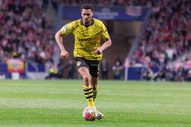 Madrid, İspanya - 10 Nisan 2024: Atletico de Madrid ve Borussia Dortmund arasında Şampiyonlar Ligi maçı. Alman takım oyuncuları. Avrupa futbolu. Şampiyonlar Ligi çeyrek finalleri.