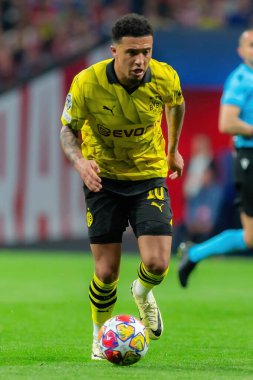 Madrid, İspanya - 10 Nisan 2024: Atletico de Madrid ve Borussia Dortmund arasında Şampiyonlar Ligi maçı. Alman takım oyuncuları. Avrupa futbolu. Şampiyonlar Ligi çeyrek finalleri.