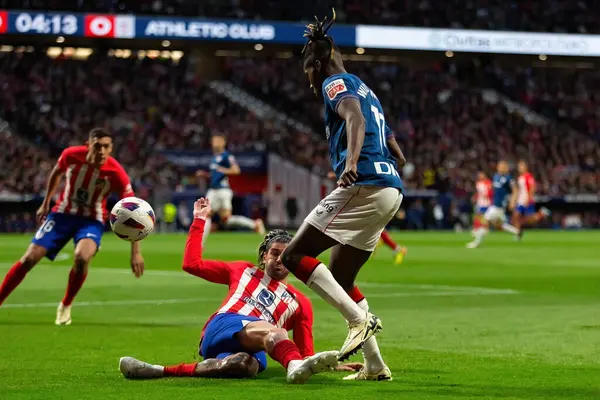 Madrid, İspanya - 27 Nisan 2024: Atletico de Madrid ile Athletic Bilbao arasındaki lig maçı Madrid 'de oynandı. Atletik Bilbao oyuncuları. Profesyonel futbolcular..