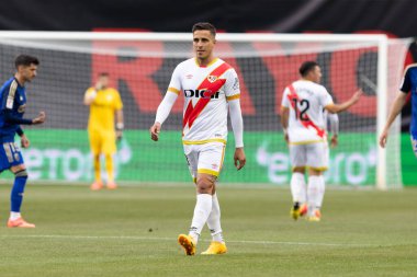 Madrid, İspanya - 15 Mayıs 2024: Madrid 'de oynanan Rayo Vallecano ve Granada FC ligi maçı. Vallecas takımı için zafer. Birinci bölümde kutlama ve kalıcılık.