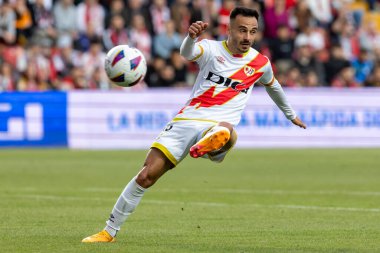 Madrid, İspanya - 15 Mayıs 2024: Madrid 'de oynanan Rayo Vallecano ve Granada FC ligi maçı. Vallecas takımı için zafer. Birinci bölümde kutlama ve kalıcılık.