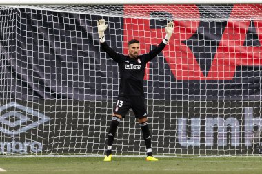 Madrid, İspanya - 15 Mayıs 2024: Madrid 'de oynanan Rayo Vallecano ve Granada FC ligi maçı. Vallecas takımı için zafer. Birinci bölümde kutlama ve kalıcılık.