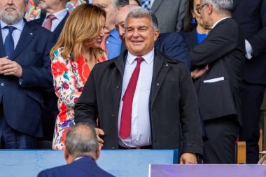 Zaragoza, İspanya - 18 Mayıs 2024: Zaragoza 'da FC Barcelona ile Real Sociedad arasında oynanan Queen' s Cup of Women 'ın finali. Katalan takımı için zafer. Futbolcular.