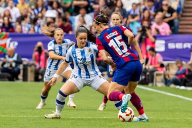 Zaragoza, İspanya - 18 Mayıs 2024: Zaragoza 'da FC Barcelona ile Real Sociedad arasında oynanan Queen' s Cup of Women 'ın finali. Katalan takımı için zafer. Futbolcular.