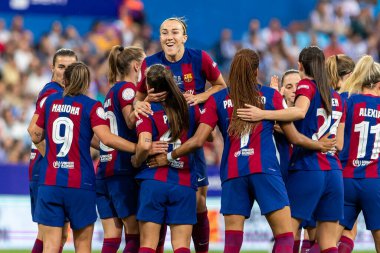 Zaragoza, İspanya - 18 Mayıs 2024: Zaragoza 'da FC Barcelona ile Real Sociedad arasında oynanan Queen' s Cup of Women 'ın finali. Katalan takımı için zafer. Futbolcular.