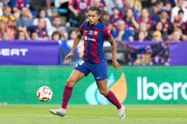 Zaragoza, İspanya - 18 Mayıs 2024: Zaragoza 'da FC Barcelona ile Real Sociedad arasında oynanan Queen' s Cup of Women 'ın finali. Katalan takımı için zafer. Futbolcular.