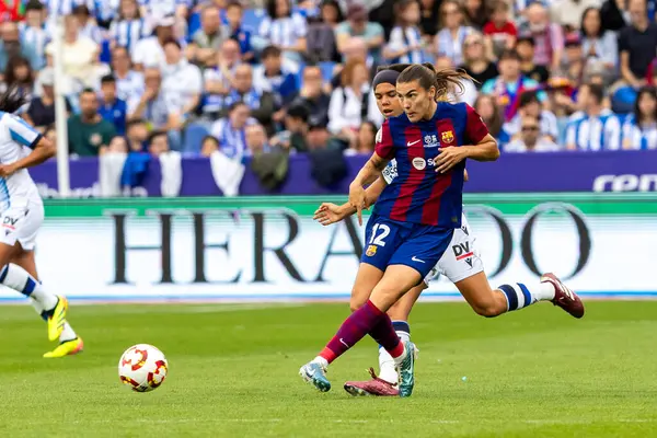 Zaragoza, İspanya - 18 Mayıs 2024: Zaragoza 'da FC Barcelona ile Real Sociedad arasında oynanan Queen' s Cup of Women 'ın finali. Katalan takımı için zafer. Futbolcular.