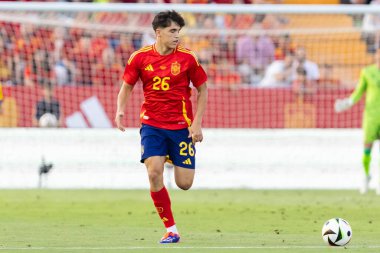 Badajoz, İspanya - 5 Haziran 2024: İspanyol futbol takımı Bajajoz 'da Andorra takımıyla dostluk maçı yapar. Tam bir futbol takımı. Euro 2024.