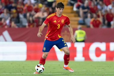 Badajoz, İspanya - 5 Haziran 2024: İspanyol futbol takımı Bajajoz 'da Andorra takımıyla dostluk maçı yapar. Tam bir futbol takımı. Euro 2024.