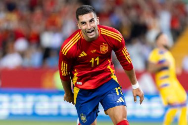Badajoz, İspanya - 5 Haziran 2024: İspanyol futbol takımı Bajajoz 'da Andorra takımıyla dostluk maçı yapar. Tam bir futbol takımı. Euro 2024.