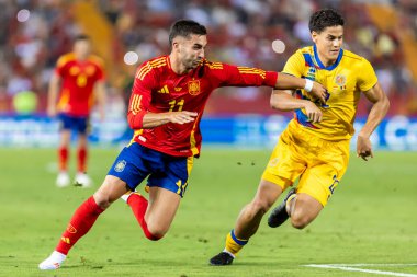 Badajoz, İspanya - 5 Haziran 2024: İspanyol futbol takımı Bajajoz 'da Andorra takımıyla dostluk maçı yapar. Tam bir futbol takımı. Euro 2024.