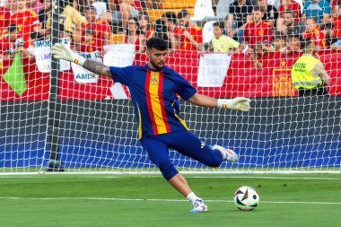 Badajoz, İspanya - 5 Haziran 2024: İspanyol futbol takımı Bajajoz 'da Andorra takımıyla dostluk maçı yapar. Tam bir futbol takımı. Euro 2024.