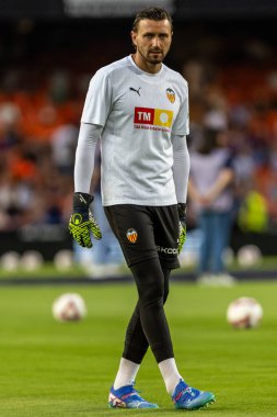 Valencia, İspanya - 17 Ağustos 2024: Valencia FC ve Barcelona F.C. Katalan takımının zaferi. Profesyonel futbolcular.