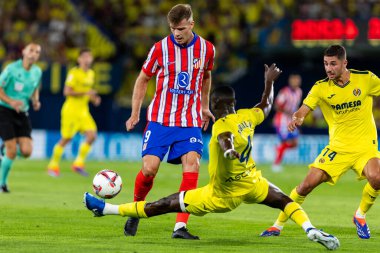 Villarreal, İspanya - 19 Ağustos 2024: Villareal ve Atletico de Madrid arasındaki lig maçı Villareal 'de oynandı. Atletico de Madrid oyuncuları. Lig 24 / 25. Futbolcular.