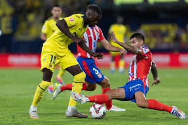 Villarreal, İspanya - 19 Ağustos 2024: Villareal ve Atletico de Madrid arasındaki lig maçı Villareal 'de oynandı. Atletico de Madrid oyuncuları. Lig 24 / 25. Futbolcular.