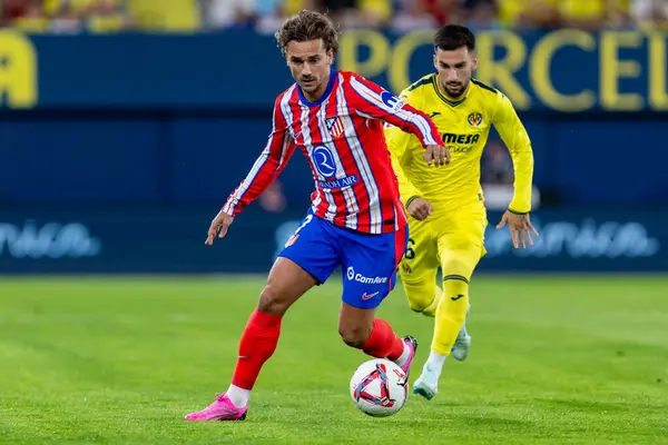 Villarreal, İspanya - 19 Ağustos 2024: Villareal ve Atletico de Madrid arasındaki lig maçı Villareal 'de oynandı. Atletico de Madrid oyuncuları. Lig 24 / 25. Futbolcular.