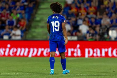 Madrid, İspanya - 24 Ağustos 2024: Getafe FC ve Rayo Vallecano arasında oynanan lig maçı Madrid 'de oynandı. Lig 2024, 2025. Profesyonel futbolcular. Lig maçı. Getafe ve Rayo Vallecano