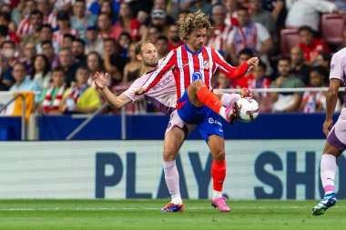 Madrid, İspanya - 25 Ağustos 2024: Atletico de Madrid ve Girona f.c. Liga 2024, 2025. Atletico de Madrid oyuncuları. Profesyonel futbol. İspanya Futbol Ligi.