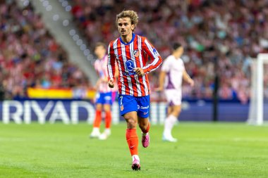 Madrid, İspanya - 25 Ağustos 2024: Atletico de Madrid ve Girona f.c. Liga 2024, 2025. Atletico de Madrid oyuncuları. Profesyonel futbol. İspanya Futbol Ligi.