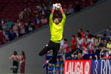 Madrid, İspanya - 25 Ağustos 2024: Atletico de Madrid ve Girona f.c. Liga 2024, 2025. Girona oyuncuları. Profesyonel futbol. İspanya Futbol Ligi.