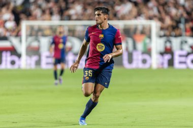 Madrid, İspanya - 27 Ağustos 2024: Madrid 'de oynanan Rayo Vallecano ve FC Barcelona ligi maçı. FC Barcelona oyuncuları. Futbolcular.