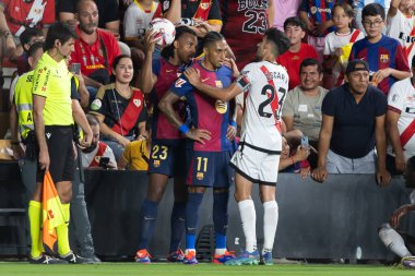 Madrid, İspanya - 27 Ağustos 2024: Madrid 'de oynanan Rayo Vallecano ve FC Barcelona ligi maçı. FC Barcelona oyuncuları. Futbolcular.