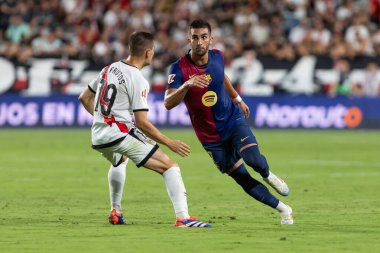 Madrid, İspanya - 27 Ağustos 2024: Madrid 'de oynanan Rayo Vallecano ve FC Barcelona ligi maçı. FC Barcelona oyuncuları. Futbolcular.