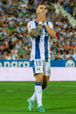 Madrid, İspanya - 31 Ağustos 2024: Legans FC ile Mallorca FC arasında oynanan lig maçı Butarque 'da oynandı. Gerçek Mallorca oyuncuları. Legans oyuncuları. Profesyonel futbol. Lig 2024, 2025.