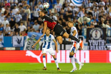 Madrid, İspanya - 31 Ağustos 2024: Legans FC ile Mallorca FC arasında oynanan lig maçı Butarque 'da oynandı. Gerçek Mallorca oyuncuları. Legans oyuncuları. Profesyonel futbol. Lig 2024, 2025.