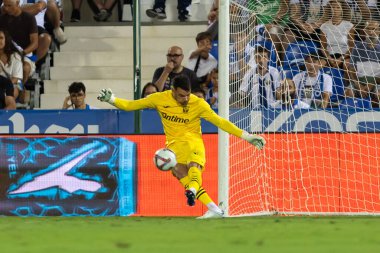 Madrid, İspanya - 31 Ağustos 2024: Legans FC ile Mallorca FC arasında oynanan lig maçı Butarque 'da oynandı. Gerçek Mallorca oyuncuları. Legans oyuncuları. Profesyonel futbol. Lig 2024, 2025.