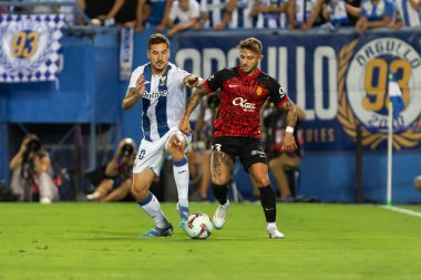 Madrid, İspanya - 31 Ağustos 2024: Legans FC ile Mallorca FC arasında oynanan lig maçı Butarque 'da oynandı. Gerçek Mallorca oyuncuları. Legans oyuncuları. Profesyonel futbol. Lig 2024, 2025.