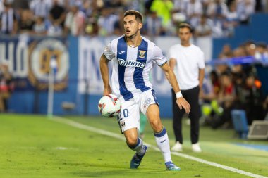 Madrid, İspanya - 31 Ağustos 2024: Legans FC ile Mallorca FC arasında oynanan lig maçı Butarque 'da oynandı. Gerçek Mallorca oyuncuları. Legans oyuncuları. Profesyonel futbol. Lig 2024, 2025.