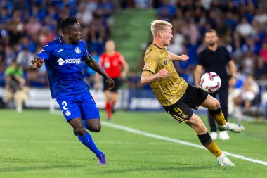 Madrid, İspanya - 31 Ağustos 2024: Getafe Fc ile Real Sociedad arasındaki lig maçı Madrid 'de oynandı. Getafe oyuncuları. Gerçek Sociedad oyuncuları. Profesyonel futbol. La Liga 2024, 2025.
