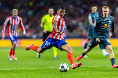 Madrid, İspanya - 19 Eylül 2024: Atletico de Madrid ile Leipzig arasında oynanan Şampiyonlar Ligi maçı. Atletico de Madrid oyuncuları. Şampiyonlar Ligi. Avrupa futbolu.
