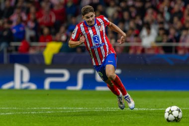 Madrid, İspanya - 19 Eylül 2024: Atletico de Madrid ile Leipzig arasında oynanan Şampiyonlar Ligi maçı. Atletico de Madrid oyuncuları. Şampiyonlar Ligi. Avrupa futbolu.
