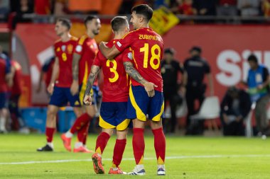 Murcia, İspanya - 12 Ekim 2024: UEFA Uluslar Ligi ön eleme maçı İspanya milli takımı ile Danimarka arasında yapıldı. İspanyol milli takımının oyuncuları. İspanyol taraftarlar.